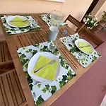 Lejlighed Dalla Isi Il Giardino Sul Golfo *