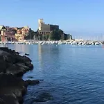Lejlighed Dalla Isi Il Giardino Sul Golfo