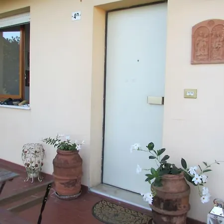 Dalla Isi Il Giardino Sul Golfo 아파트