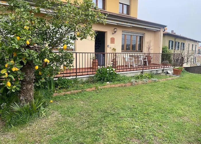 Lägenhet Dalla Isi Il Giardino Sul Golfo *